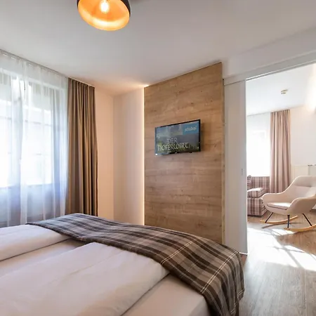 Hotel Hoferwirt 3*